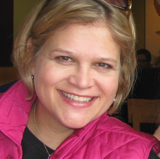 Jennifer Benson Photo 17