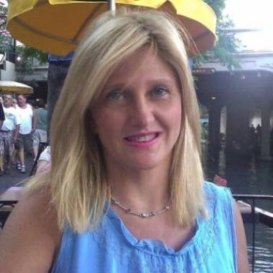 Donna Scott Photo 27