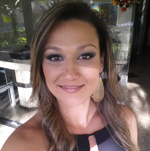 Michelle Correa Photo 42