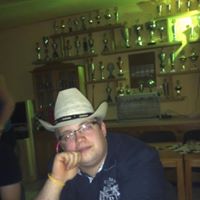 Daniel Hendrix Photo 14