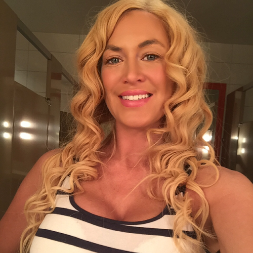 Christine Ladd Photo 16