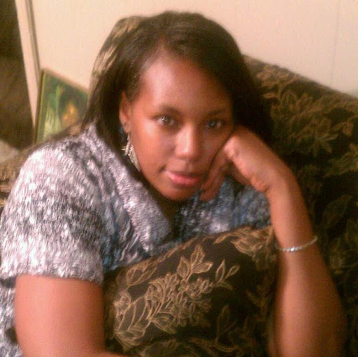 Antoinette Harris Photo 42