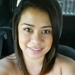 Julie Saldivar Photo 14