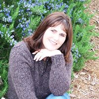 Laura Drake Photo 17