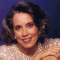 Kathleen Riley Photo 45