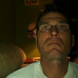 Robin Skaggs Photo 15