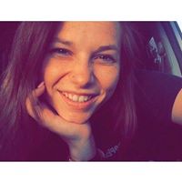 Emily Parrish Photo 14