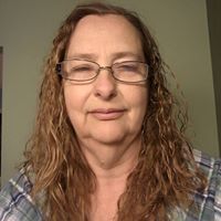 Julia Kline Photo 22