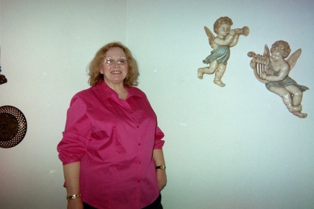 Debbie Brooks Photo 16