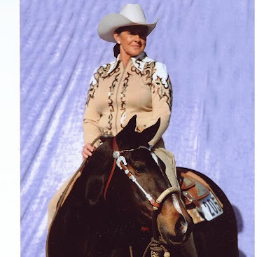Michele Crawford Photo 15
