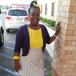 Felicia Robinson Photo 6
