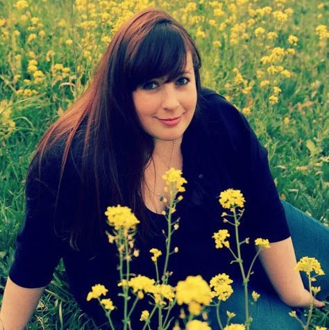Michelle Wills Photo 16
