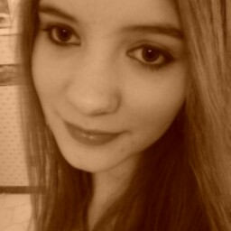Samantha Farrow Photo 34