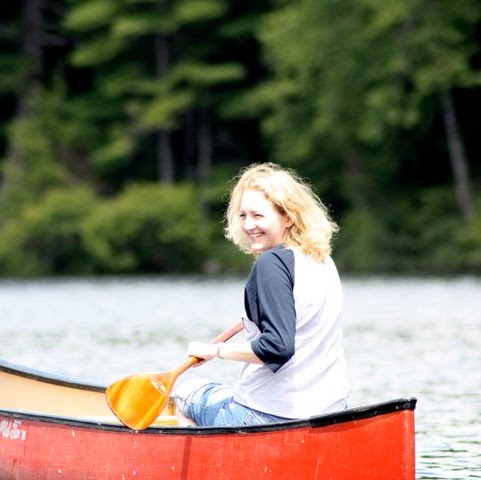 Carolyn Hughes Photo 38