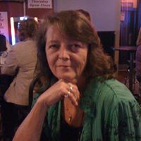 Sandy Holden Photo 30