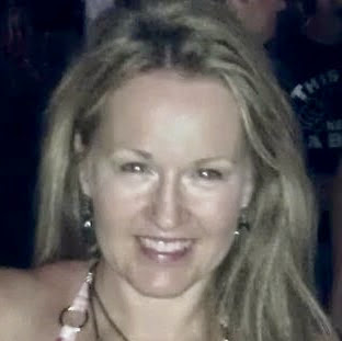 Debbie Montgomery Photo 21