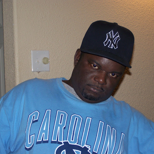 Henry Sanders Photo 41