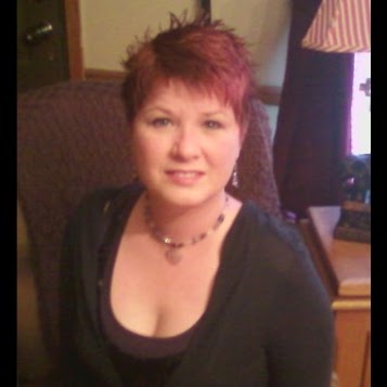Shelly Jones Photo 32