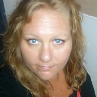 Stefanie Tanner Photo 5