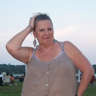 Linda Cole Photo 27