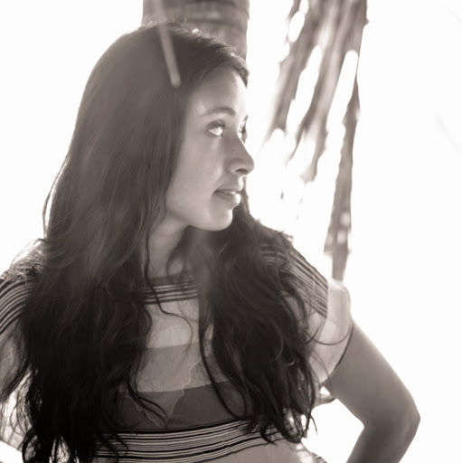 Sharon Singh Photo 14