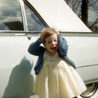 Alice Glover Photo 19