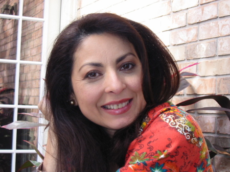 Diana Maldonado Photo 21