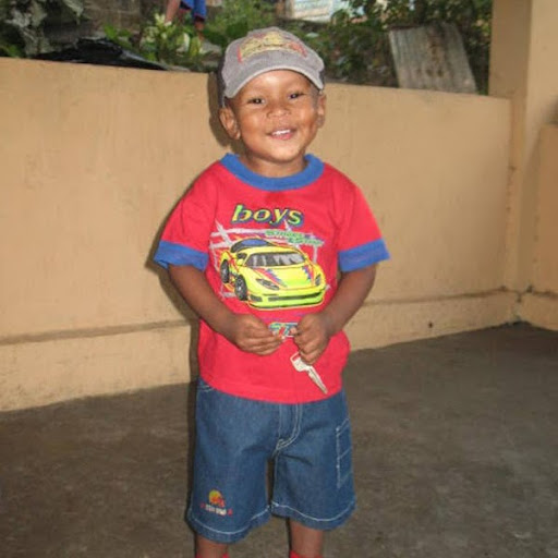 Ernesto Castillo Photo 16