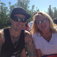 Debra Linn Photo 18