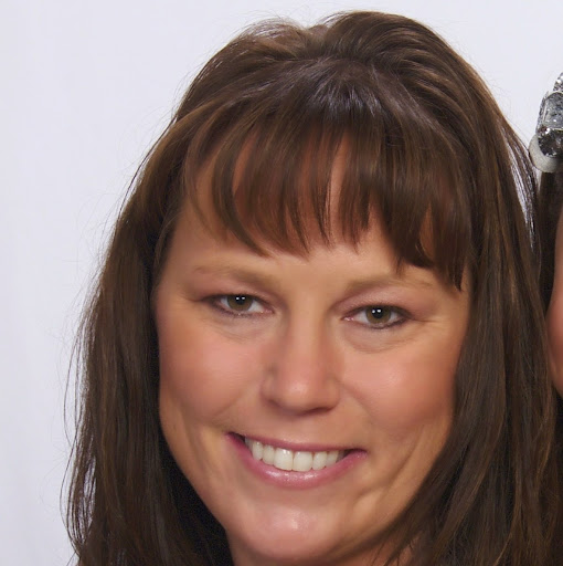 Heather Hauser Photo 34