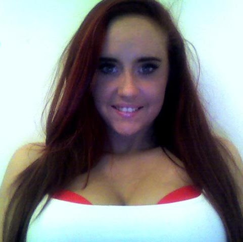 Stephanie Lowell Photo 26