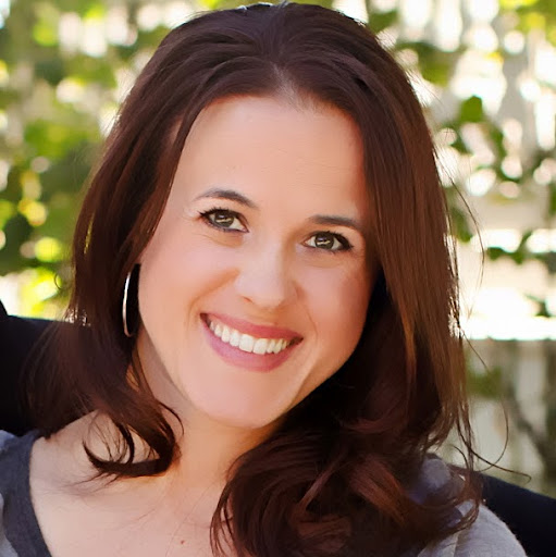 Stephanie Pace Photo 17