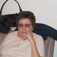Sally Sutherland Photo 26