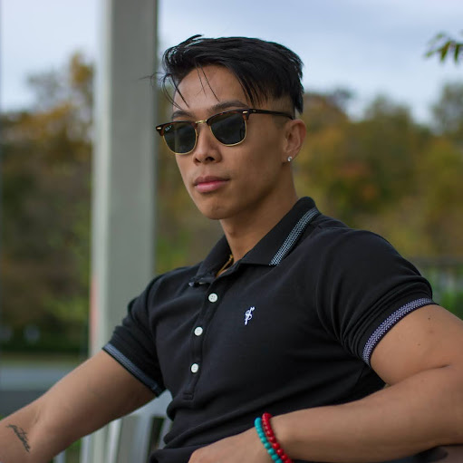 Thomas Ly Photo 13
