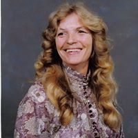 Brenda Nichols Photo 39