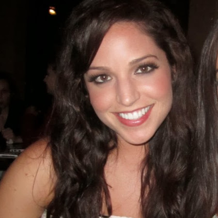 Jennifer Quintero Photo 32