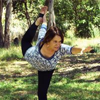 Vicki Lynch Photo 11