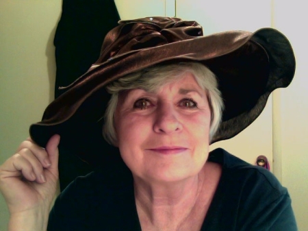 Sandra Barrett Photo 30