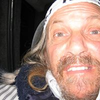 Russell Black Photo 18