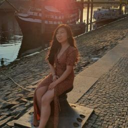 Vanny Nguyen Photo 17
