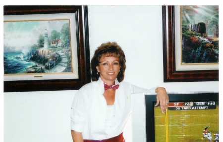 Diana Phillips Photo 12