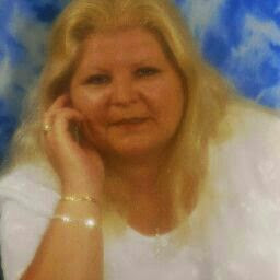 Elaine Hunt Photo 24