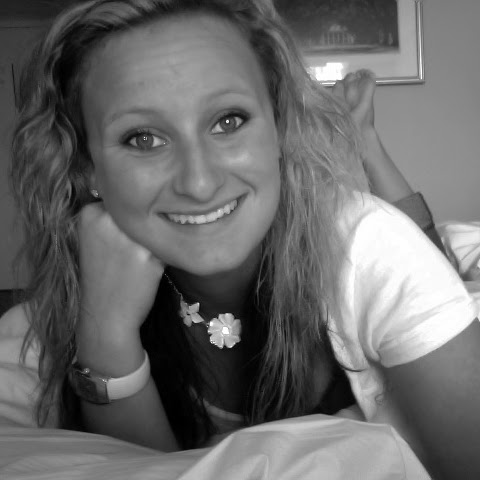 Paige Robinson Photo 32