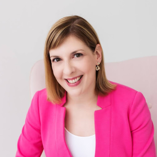 Jennifer Starkey Photo 33