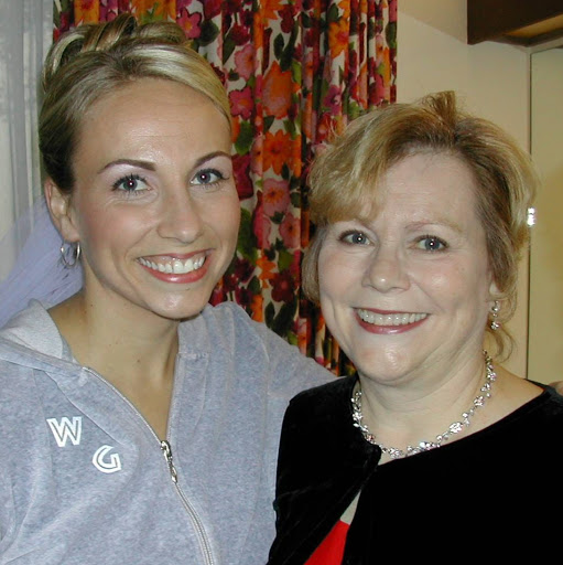 Carol Kerr Photo 21