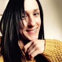 Hannah Andrews Photo 42