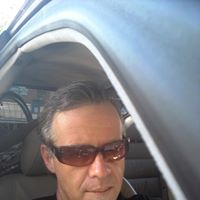 Charles Johns Photo 22