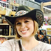 Heather Vaughan Photo 17
