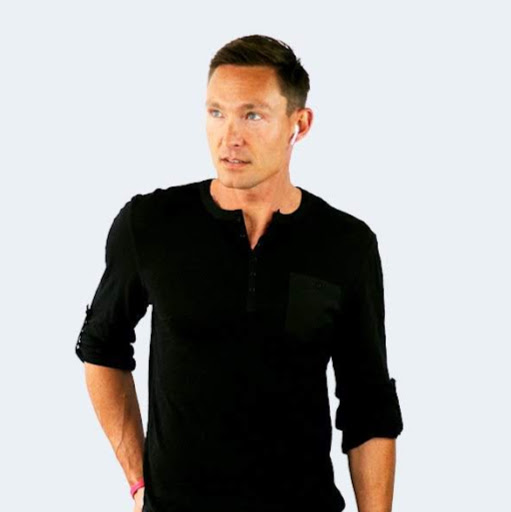 Christopher Walden Photo 45