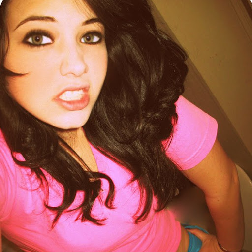 Laura Beyer Photo 8